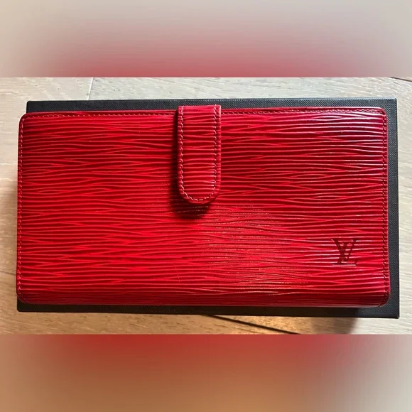 Louis Vuitton Castilian Red Epi Leather Long Viennois Continental Wallet - Picture 1 of 9